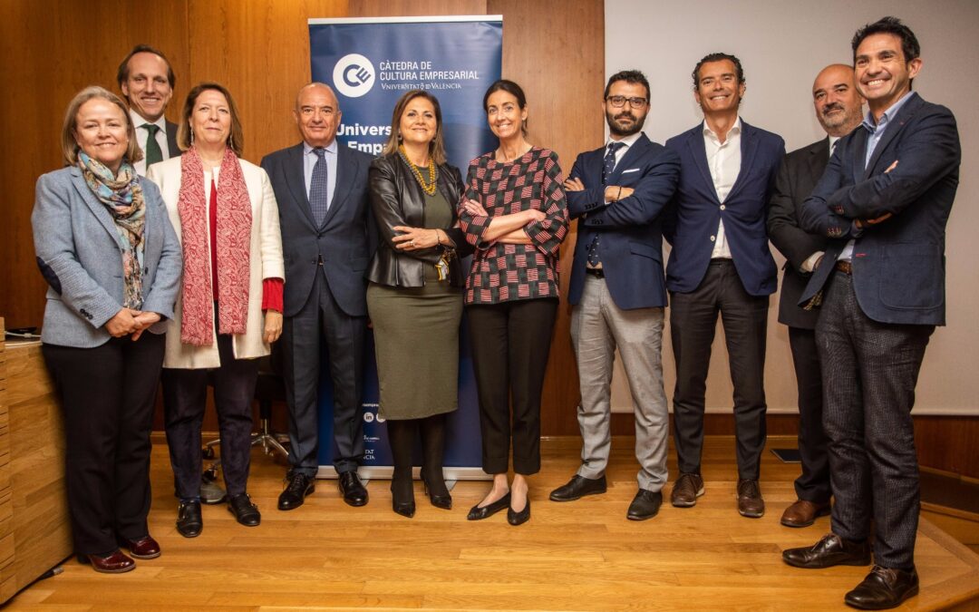 B-libe se suma al patronato de la Cátedra de Cultura Empresarial de la Universitat de València